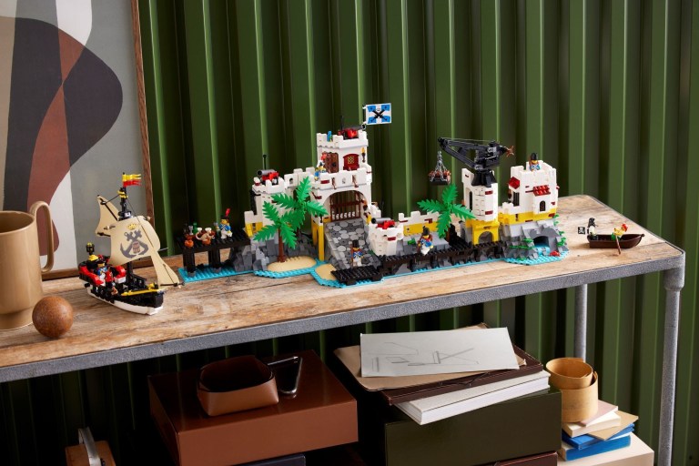 lego eldorado fortress
