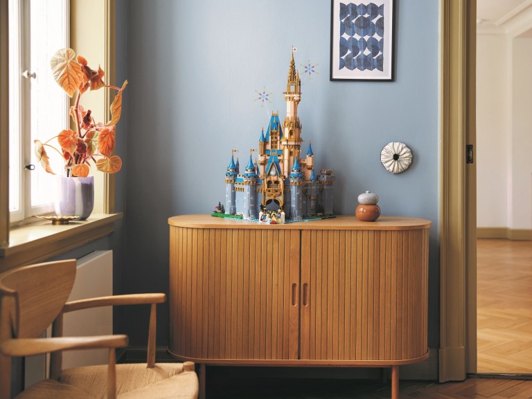 lego disney castle 43222
