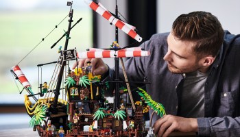 LEGO Ideas Pirates of Barracuda Bay