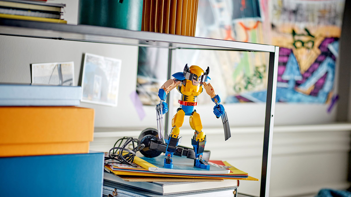LEGO Marvel and DC Buildable Figures Arriving This June!