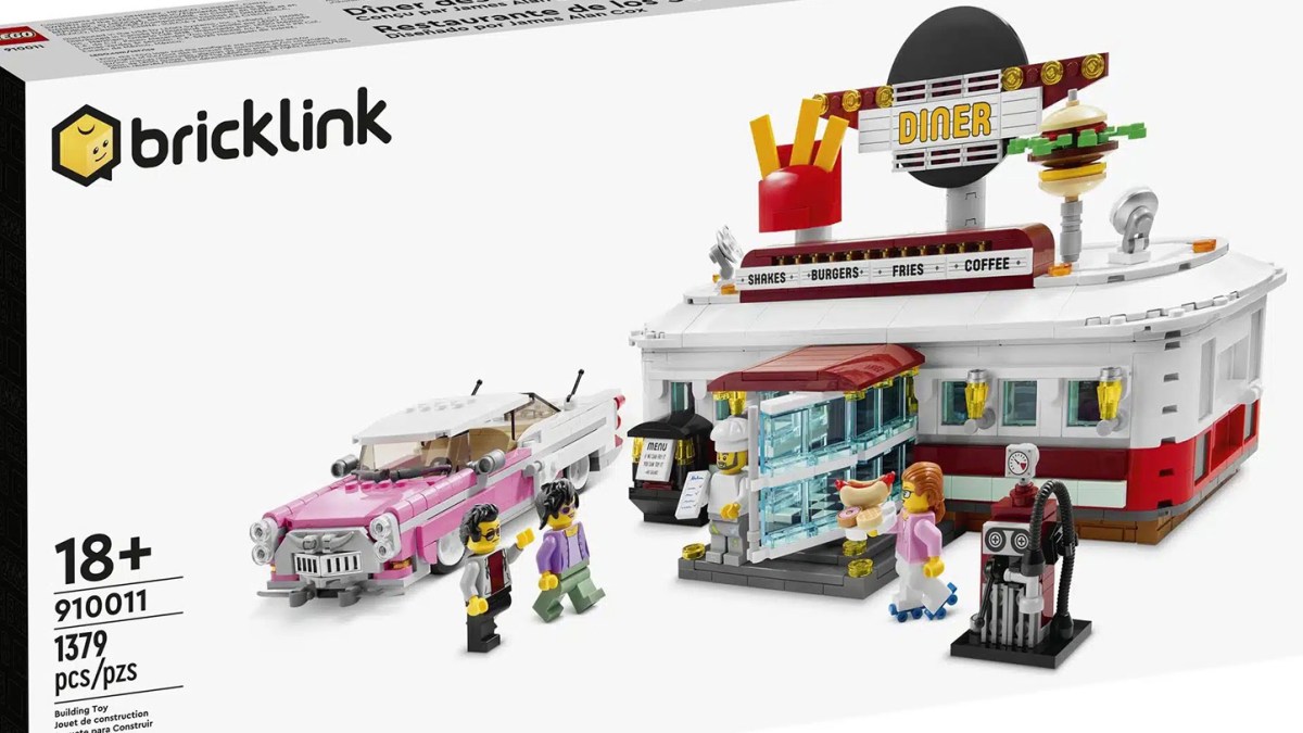 Official Images for the LEGO Bricklink Designer Program Sets Surfaced