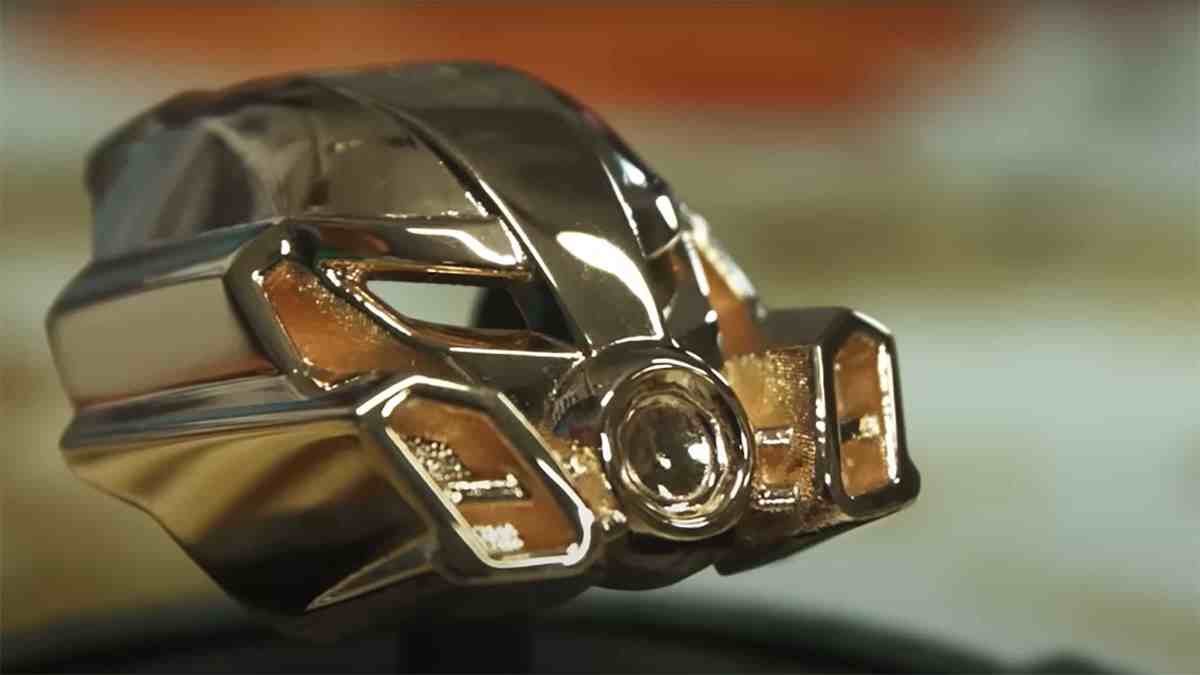 This Ultra Rare 14-Karat Gold LEGO BIONICLE Hau Mask Hits Auction Block Again