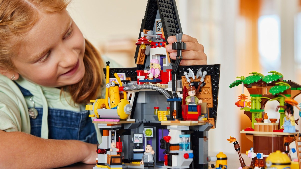 LEGO Despicable Me 4 Sets Now Officially Revealed!