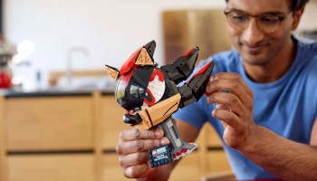 lego shadow the hedgehog bust