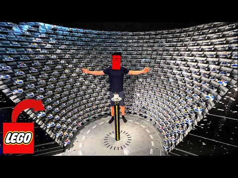 500,000 LEGO bricks: we built the Galactic Senate from Star Wars!